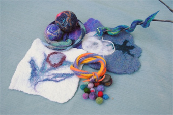 4244 Beginning Wet Felting—for Kids, Adults and Families